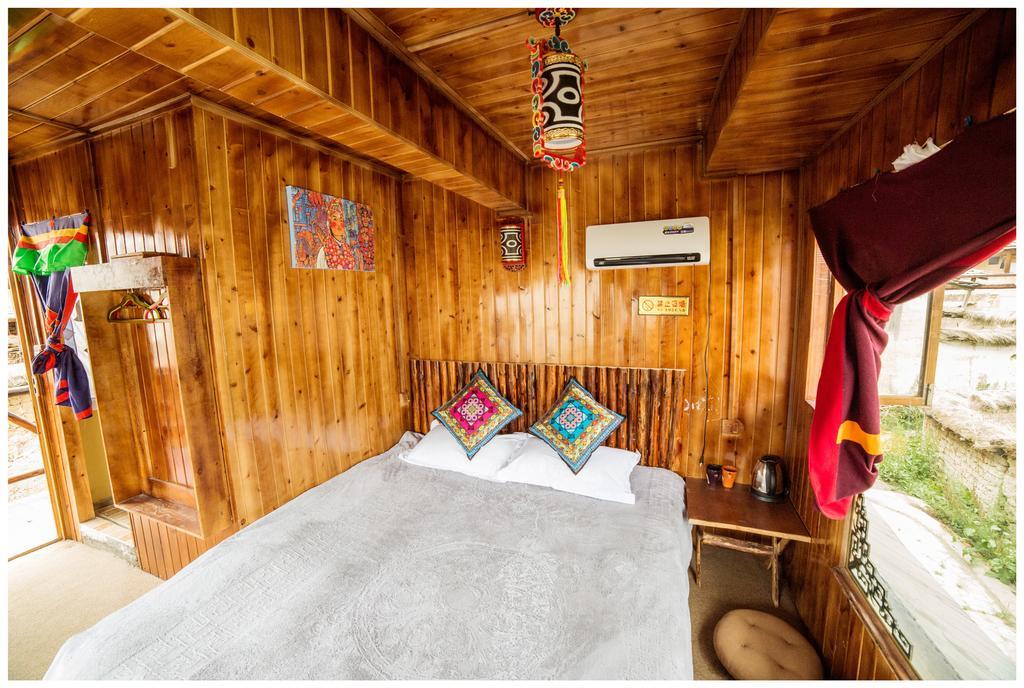 Yi'S Hostel Šangri-La Pokoj fotografie
