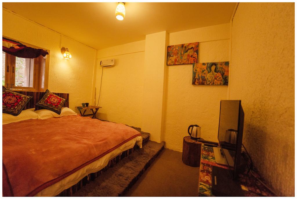 Yi'S Hostel Šangri-La Pokoj fotografie