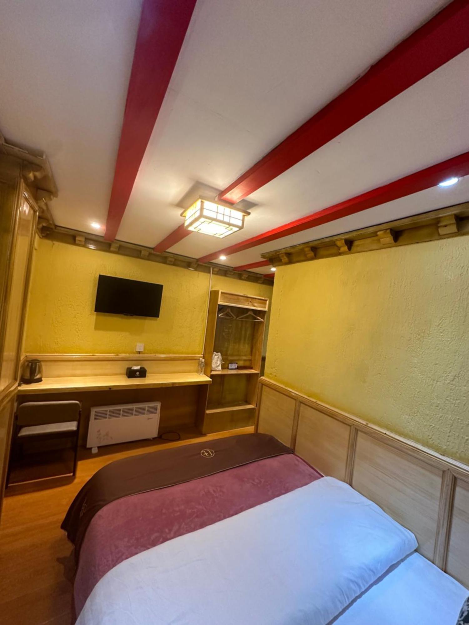 Yi'S Hostel Šangri-La Exteriér fotografie