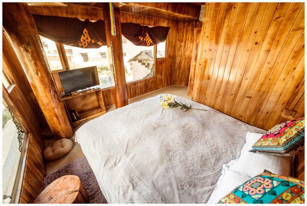 Yi'S Hostel Šangri-La Pokoj fotografie