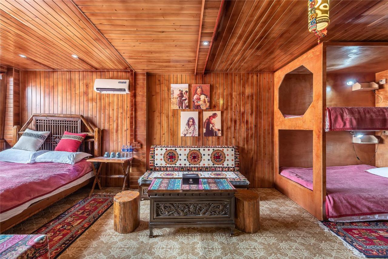 Yi'S Hostel Šangri-La Exteriér fotografie